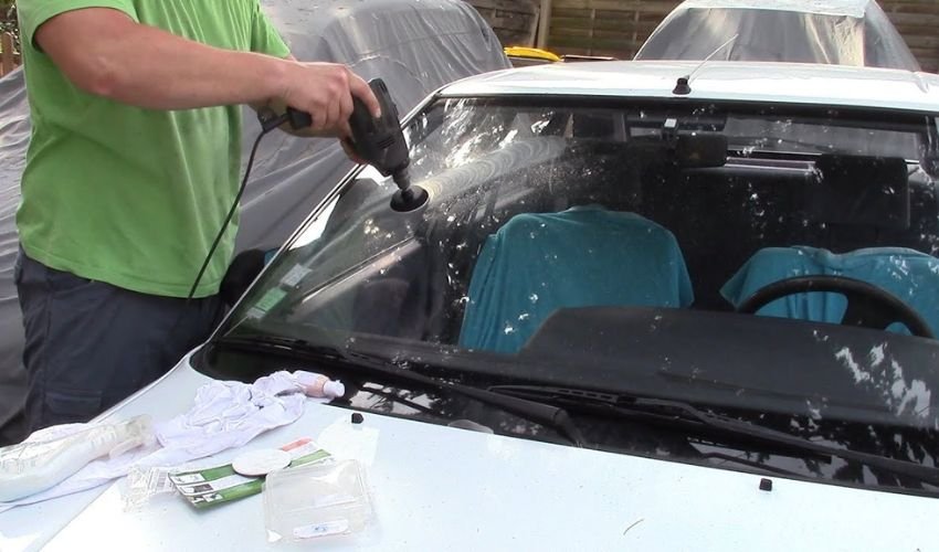 Windscreen Scratch Removing