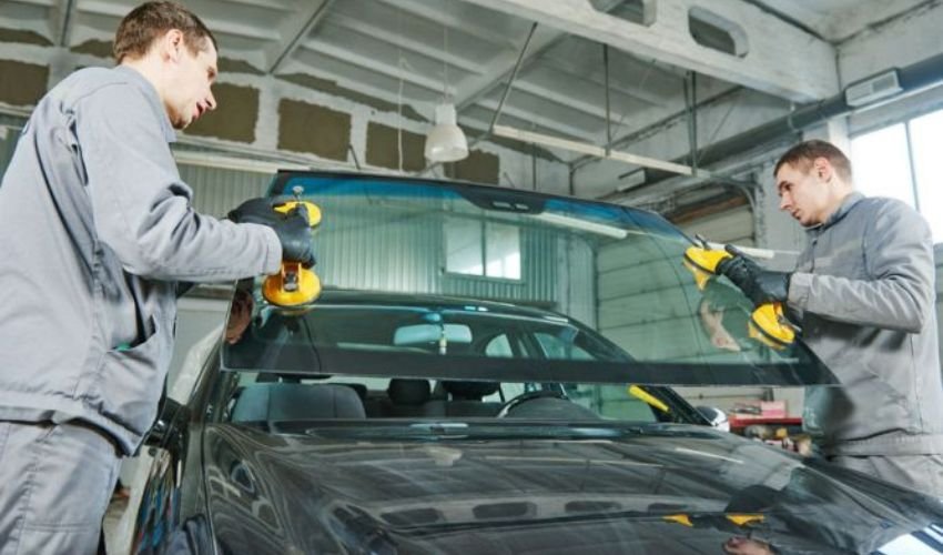 Things To Avoid After Windshield Replacement Repair