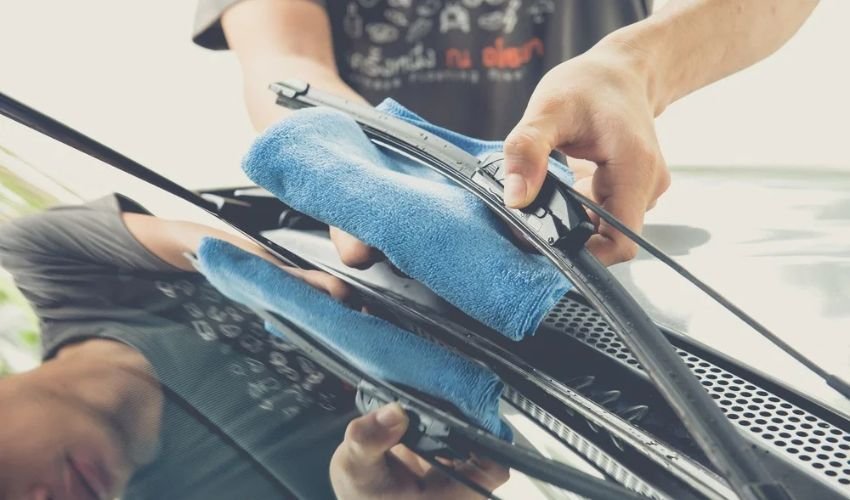 Cleaning The Wipers