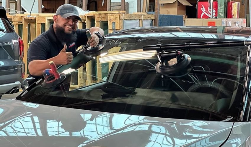 Windshield Replacement Service