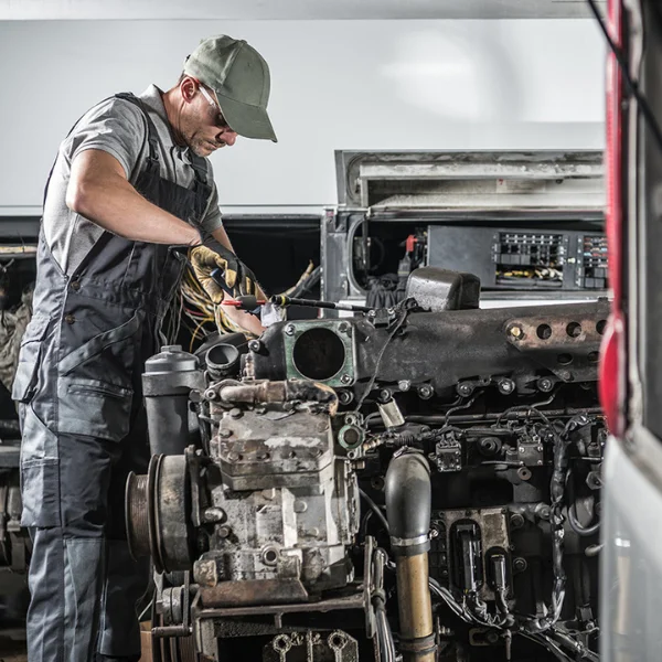 Car Engine Repair Dubai