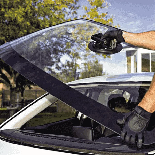 Front Windscreen Replacement Dubai